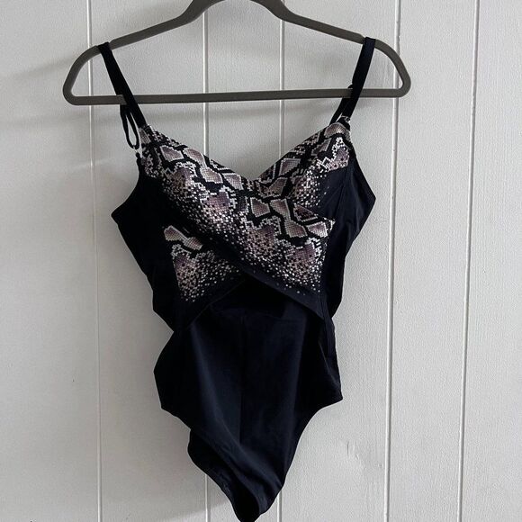 Gottex Honduras Solid/Snake-Print One-Piece Bathing Suit - Picture 3 of 10